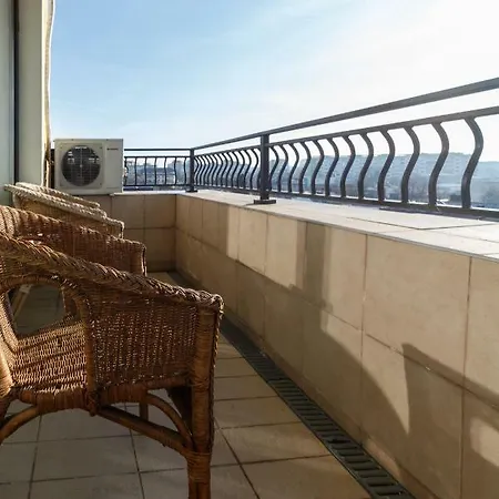 Center Premium Apartment *