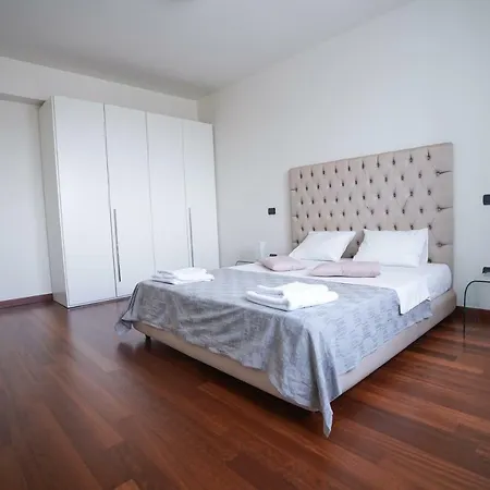 Center Premium Apartament *