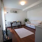 Center Premium * ブカレスト
