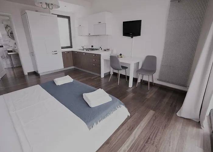Center Premium Апартаменты